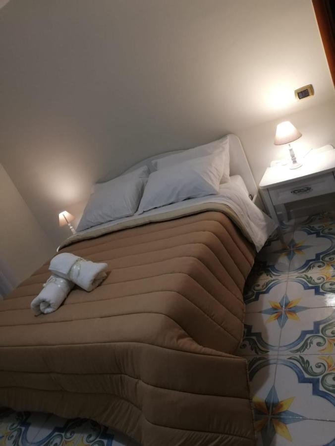 Hotel Il Sogno Srls Airola Esterno foto
